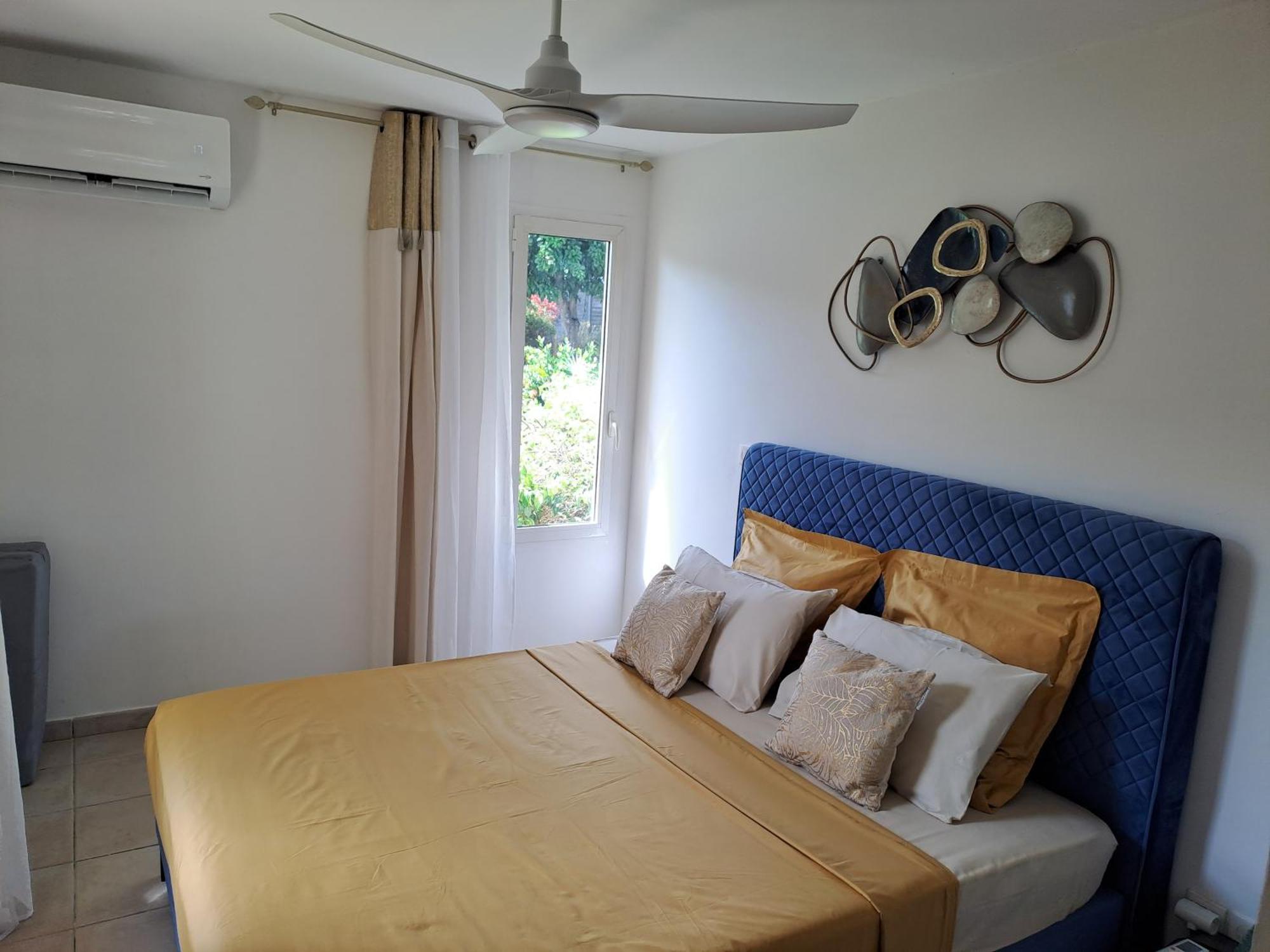 Rdc Appartement En Bord De Mer Au Son Des Vagues เลอ มูเล่ ภายนอก รูปภาพ
