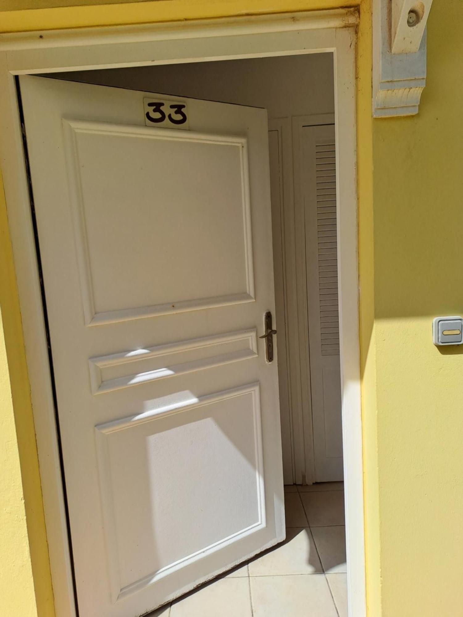 Rdc Appartement En Bord De Mer Au Son Des Vagues เลอ มูเล่ ภายนอก รูปภาพ